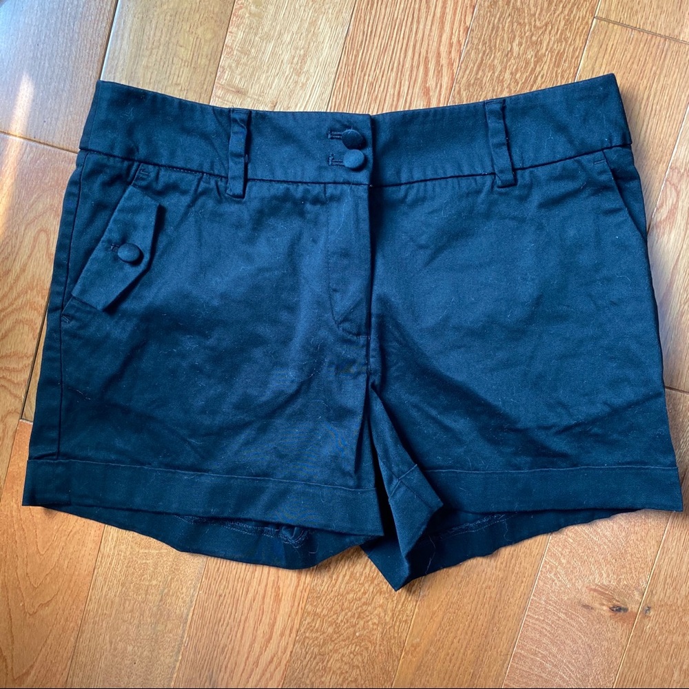 Black Shorts ☀️ Perfect Condition ☀️ H&M